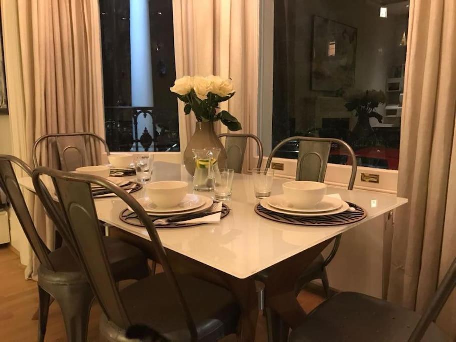 런던 Stunning 2 Bed/2Bath Flat In Heart Of Kensington 아파트 외부 사진
